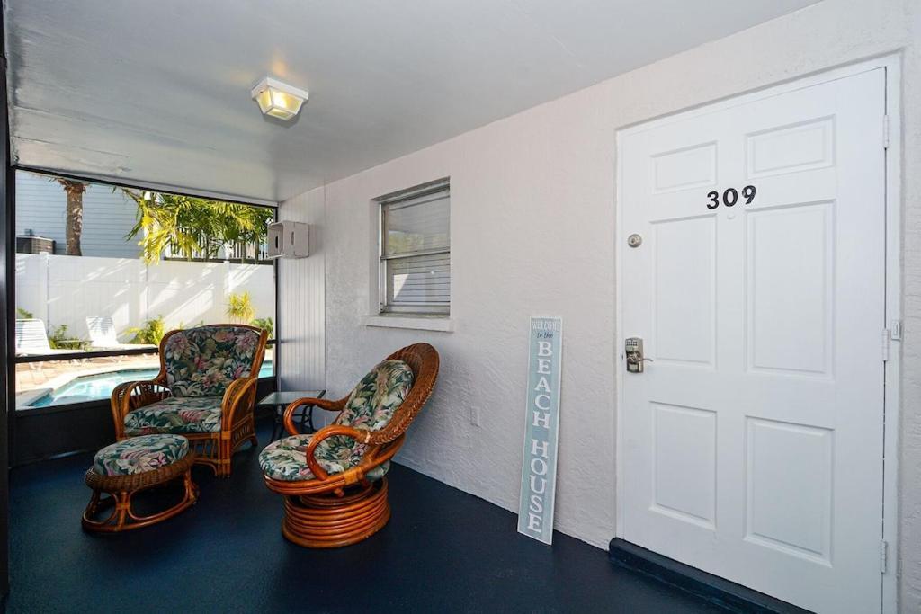 Canal 309 - Right In Siesta Key Village! Bagian luar foto