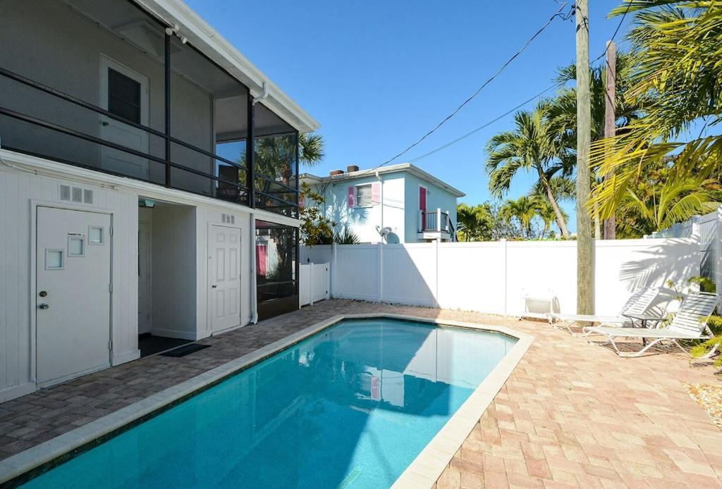 Canal 309 - Right In Siesta Key Village! Bagian luar foto