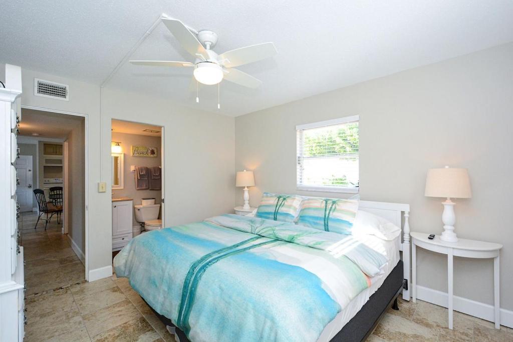 Canal 309 - Right In Siesta Key Village! Bagian luar foto