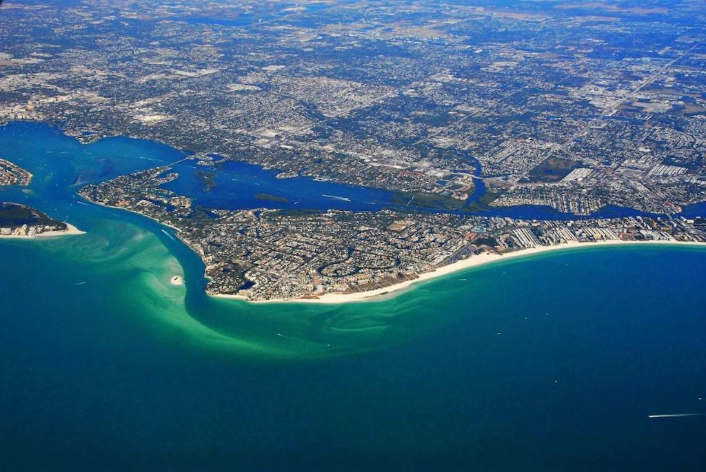 Canal 309 - Right In Siesta Key Village! Bagian luar foto