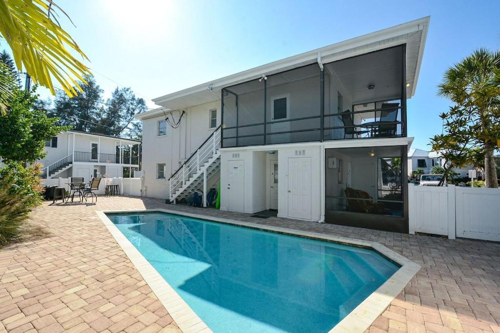 Canal 309 - Right In Siesta Key Village! Bagian luar foto